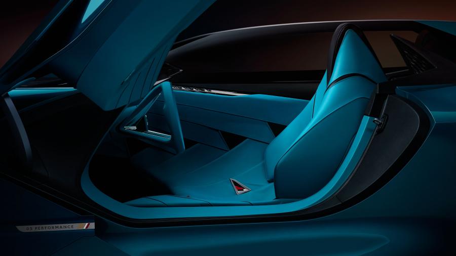  DS X E-Tense 2018 года  (фото 12 из 43)